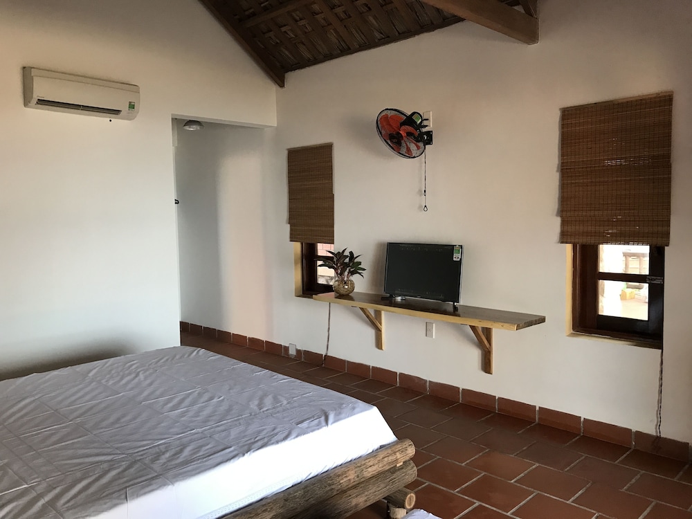 DELUXE, BUNGALOW, BEACH FRONT, TERRACE