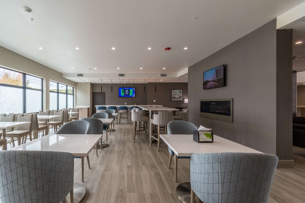 Best Western Plus Tacoma Hotel 46/50