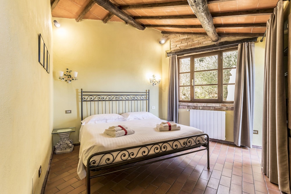 Residence Borgo Il Poggiaccio 43/82