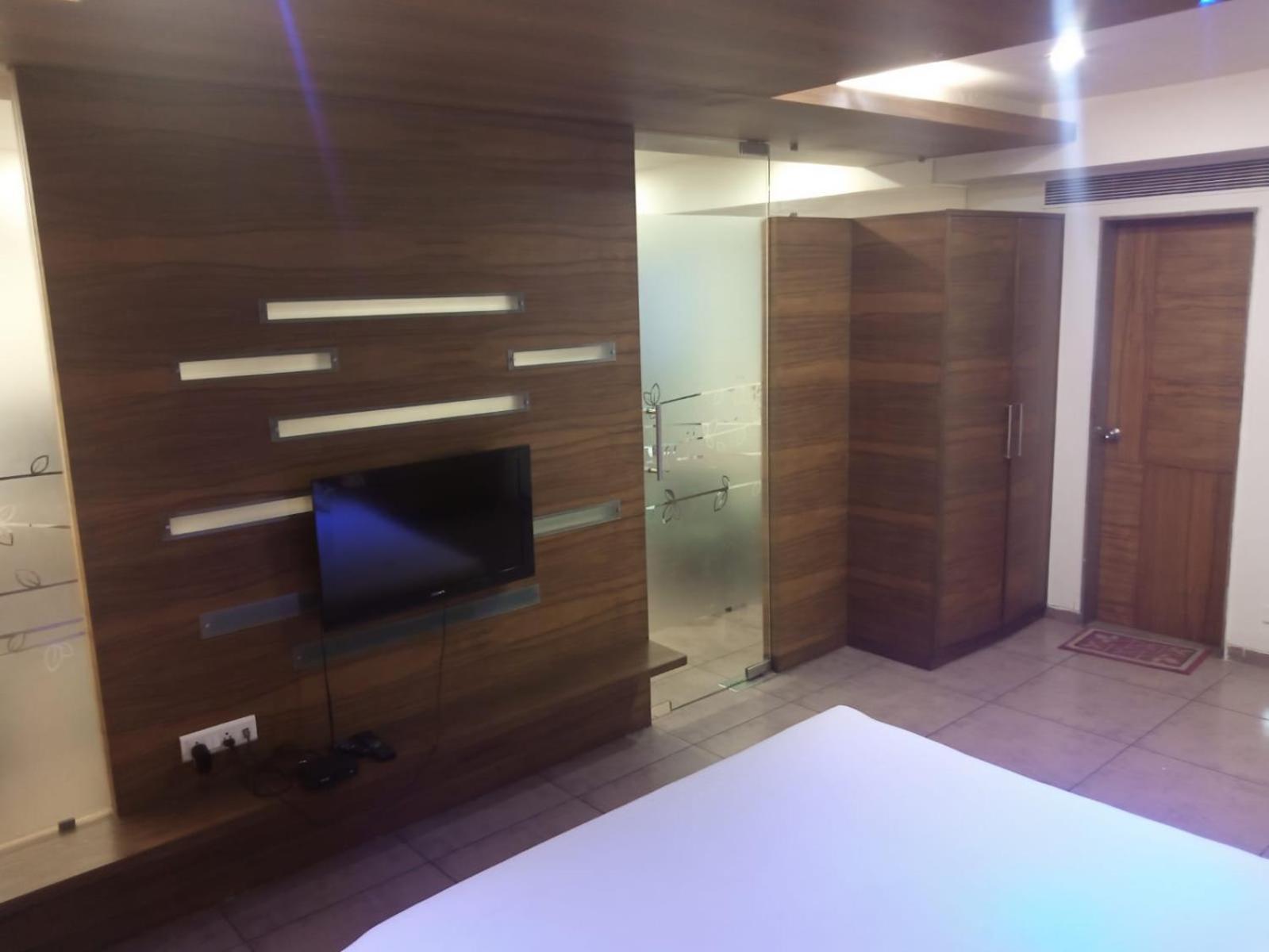 HOTEL KANAN 23/40