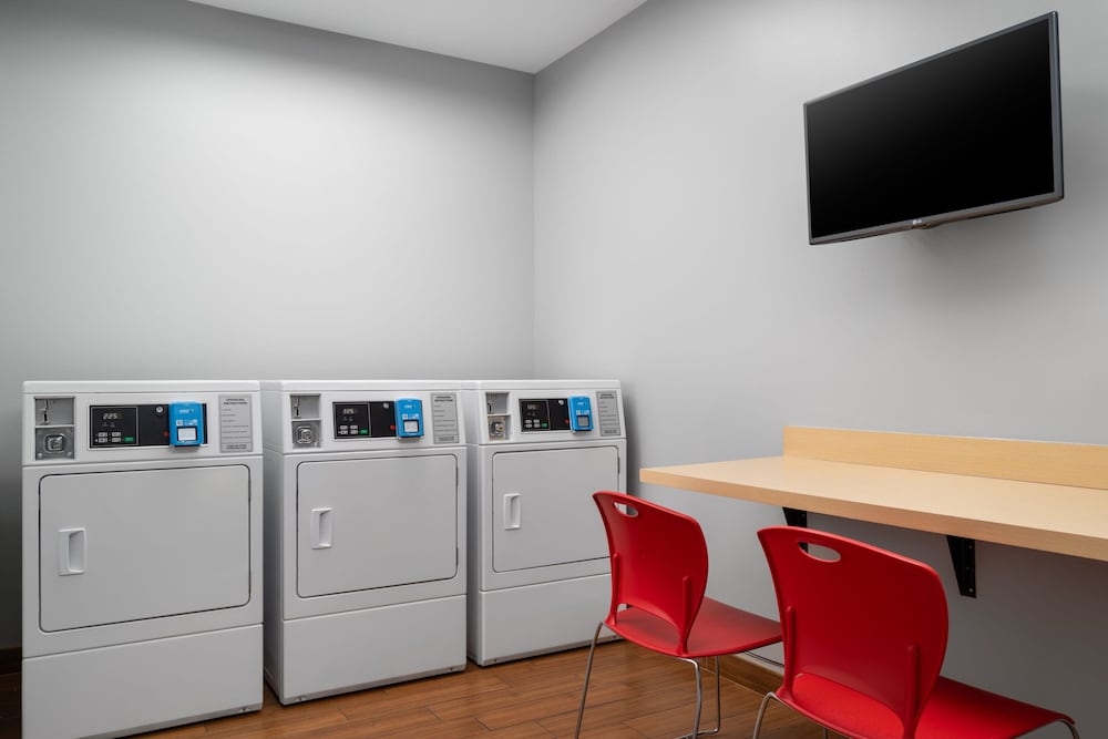 Towneplace Suites Champaign Urbana Campustown 33/48