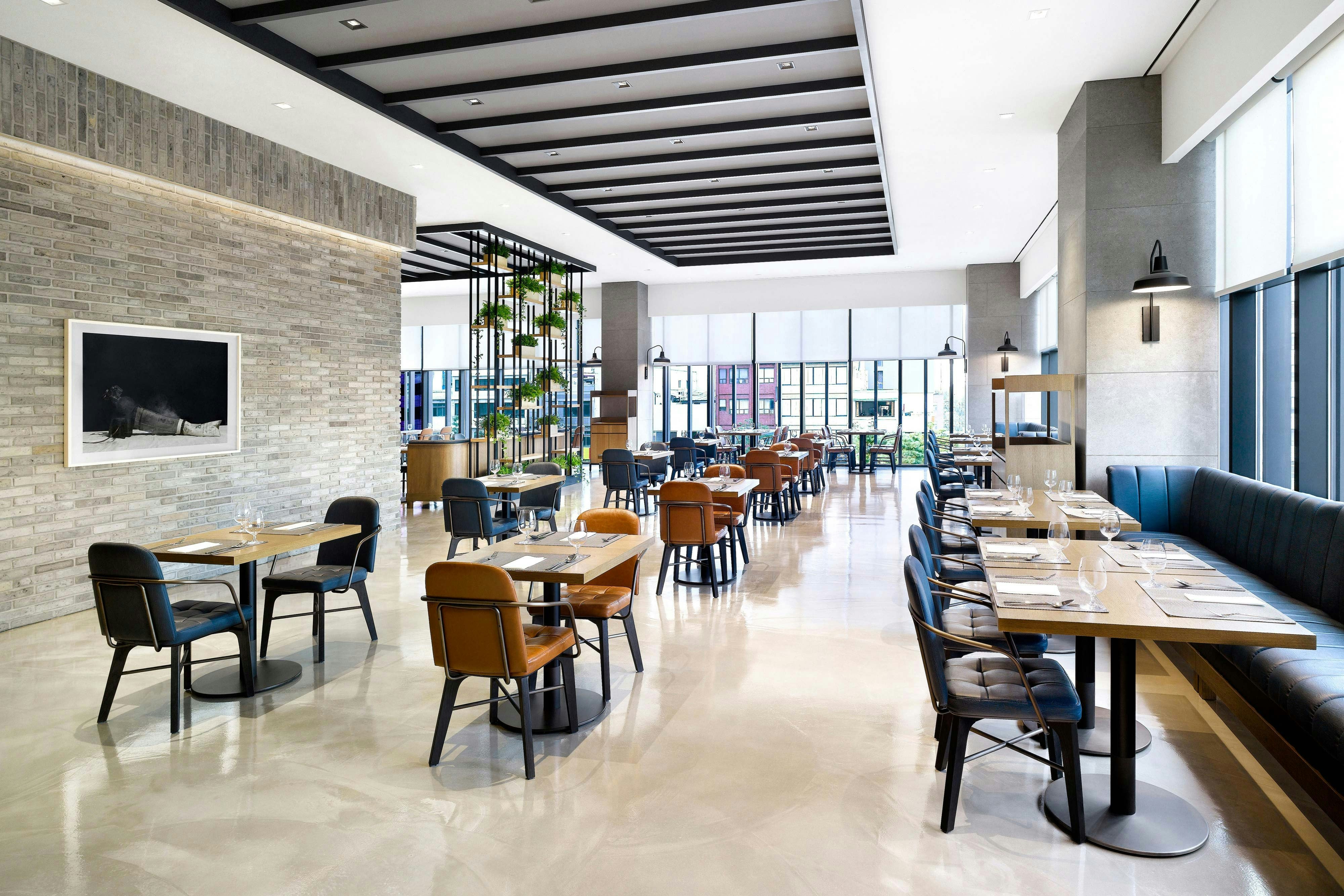 Four Points by Sheraton Josun, Seoul Myeongdong 9/18