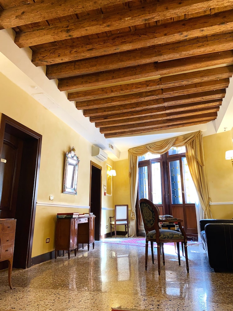 Ca' del Nobile 40/52