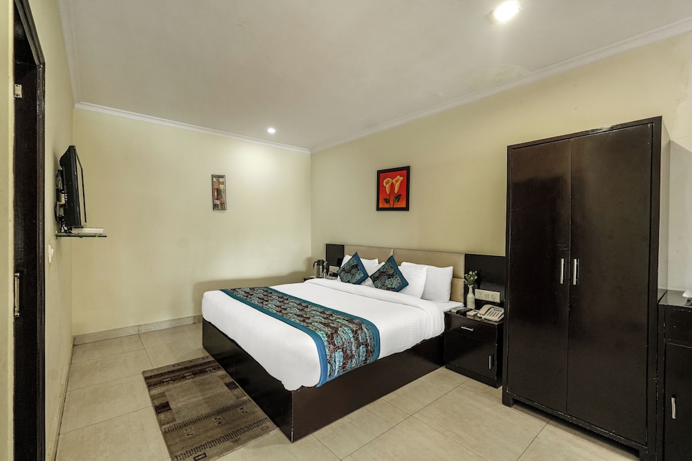 Hotel Ck International 20/50