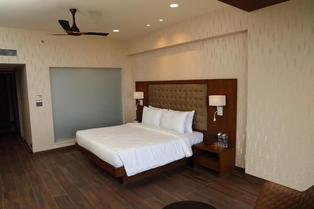 Devka Beach Resort 9/40