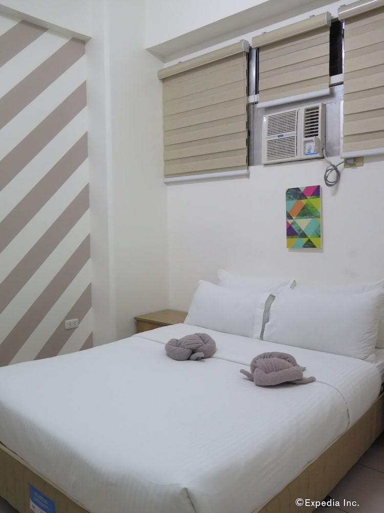 Alicia Tower Residences 13/52