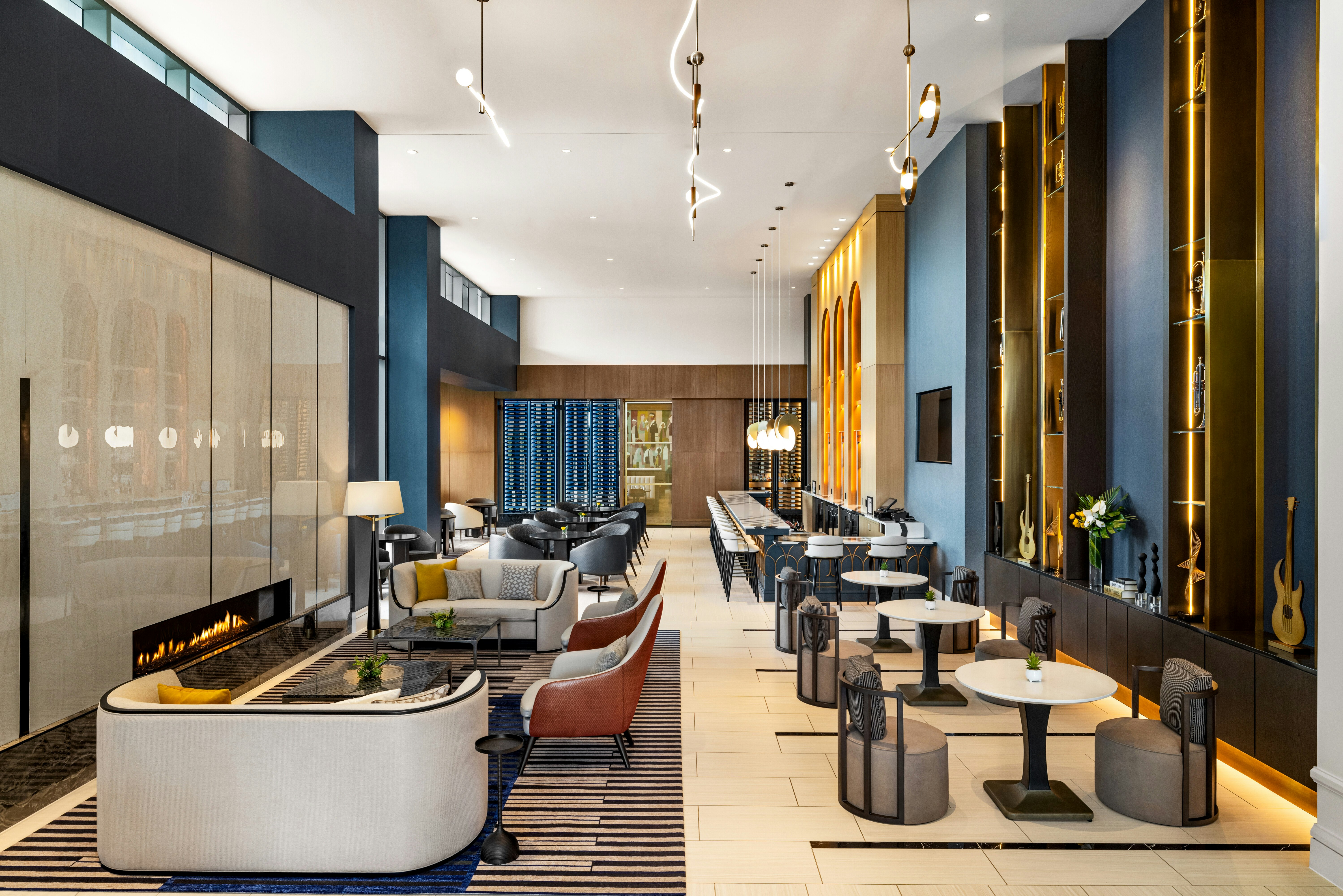 Hilton BNA Nashville Airport Terminal 40/53