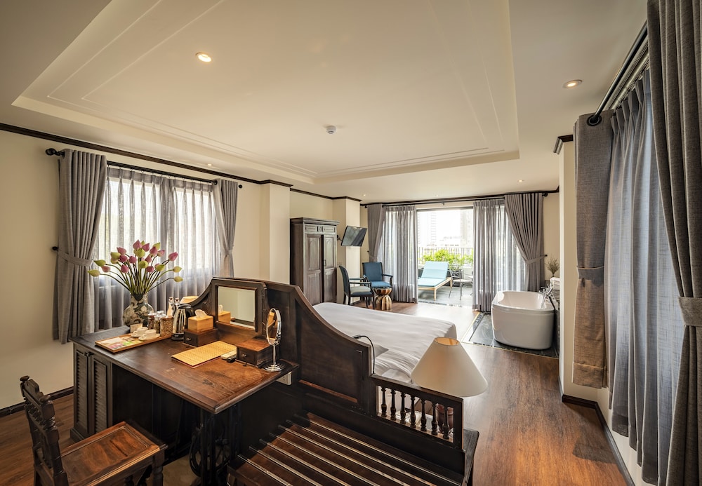 Amanaki Saigon Boutique Hotel 26/80