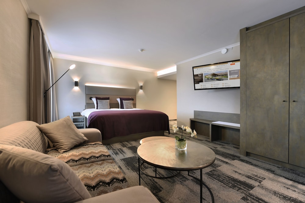 Hotel Charleroi Airport Van Der Valk 38/59
