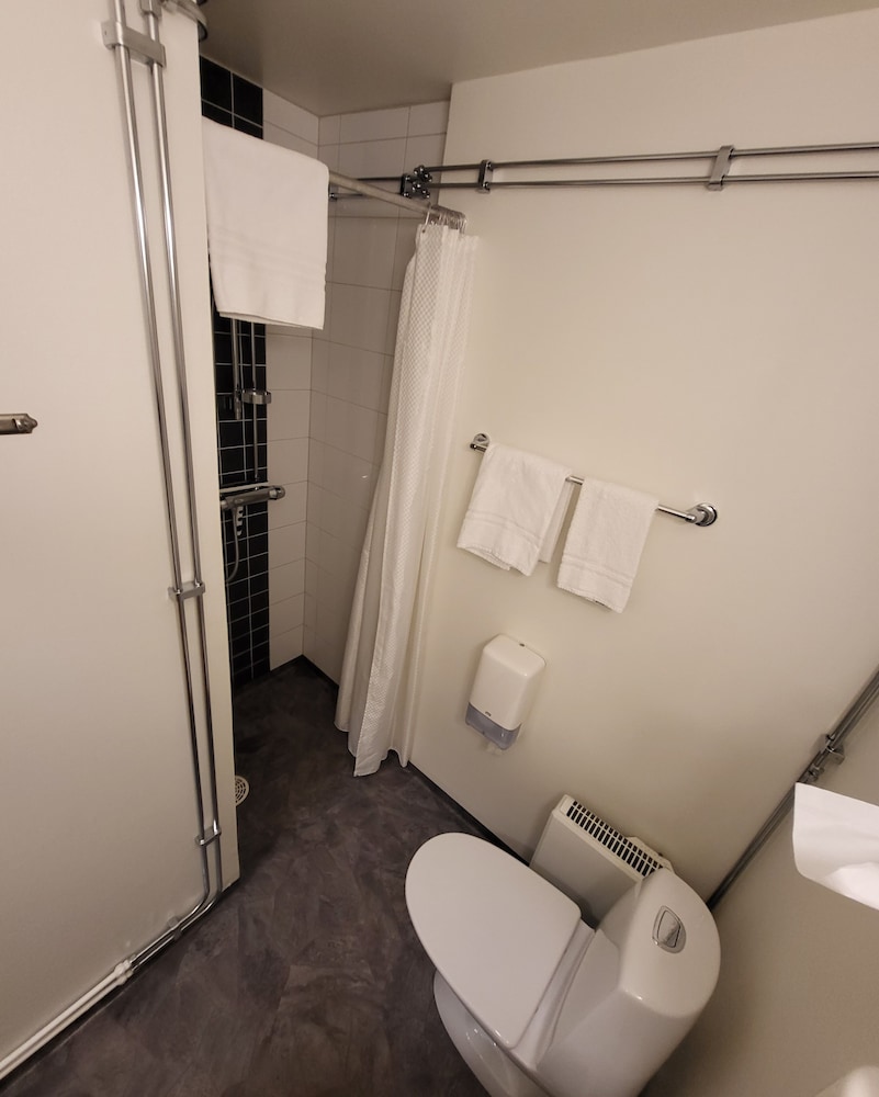 Hotel Emma 38/39