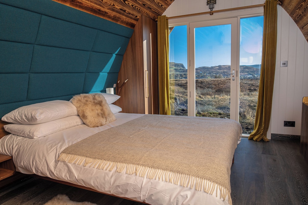 Bracken Hide Hotel 14/47