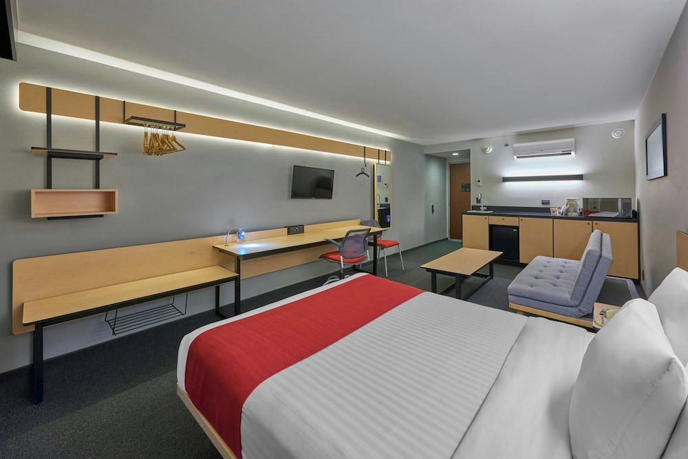 City Express by Marriott Ciudad de Mexico Plaza Central 15/50
