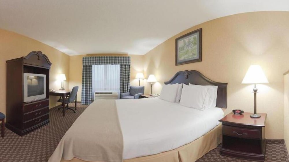 Holiday Inn Express Hotel Suites Frankfort 23/74
