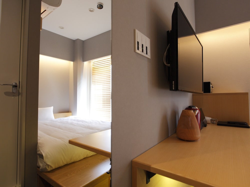 Amanek Ginza East 13/57