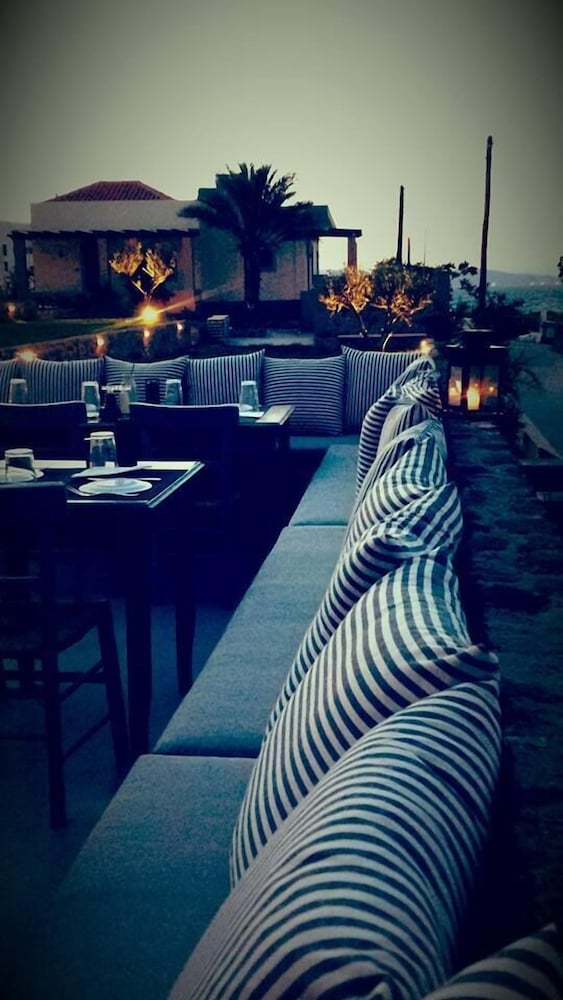 Xanthippi Hotel Apartments 29/42
