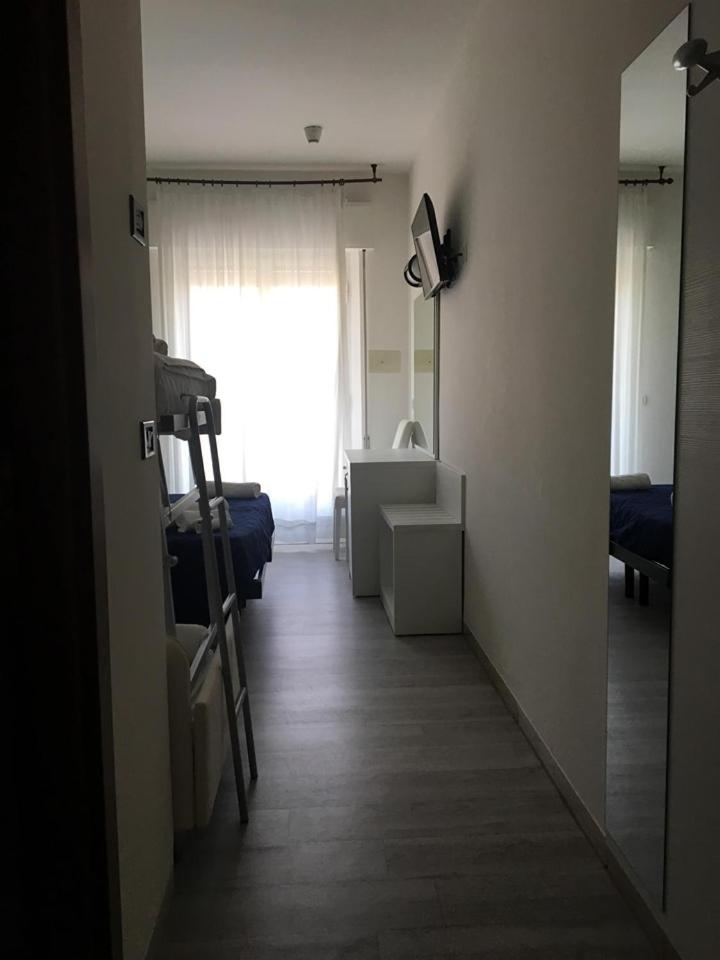 Hotel Saint Tropez Riccione 32/39