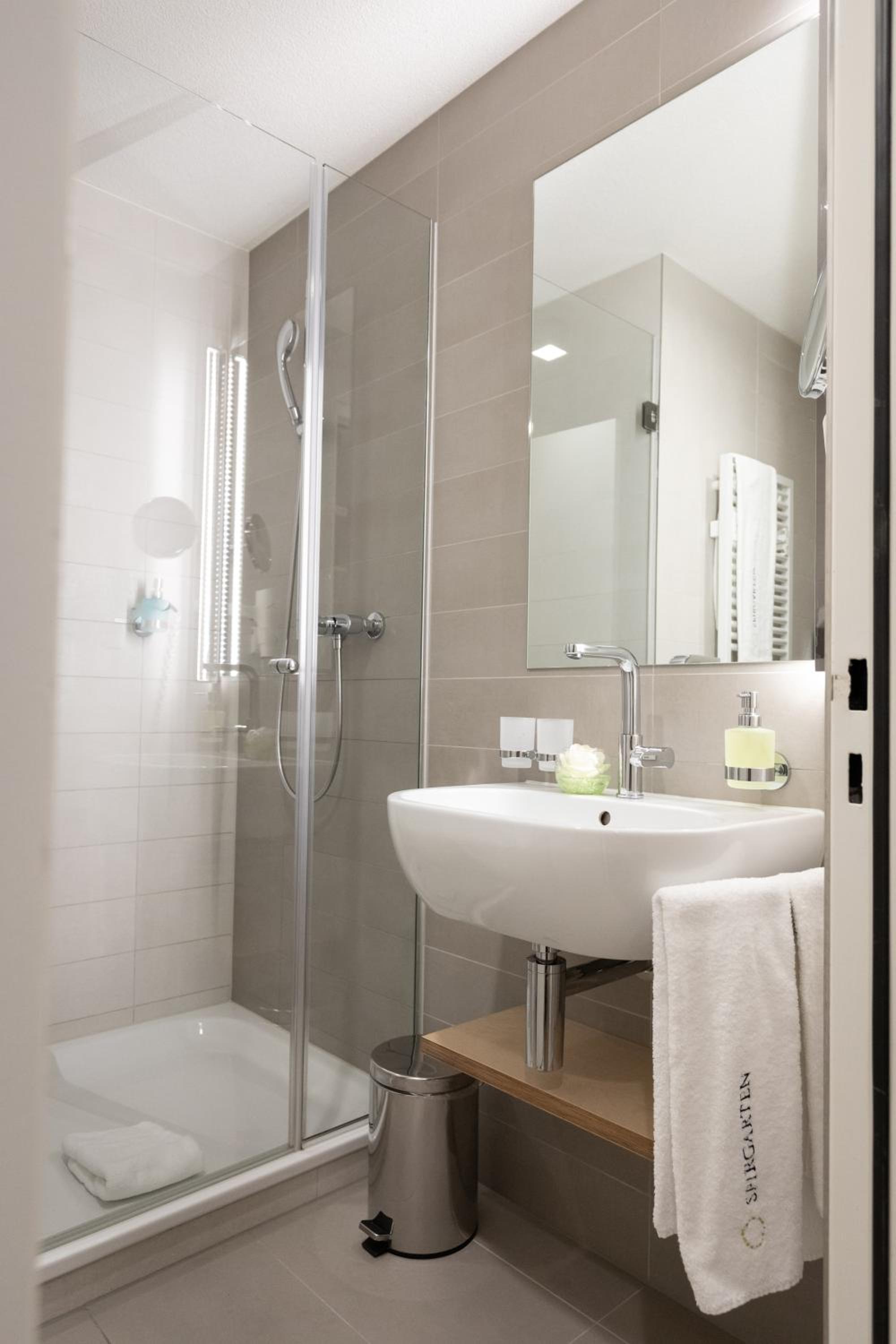غرفة بسرير مزدوج، Hotel Spirgarten 4/4