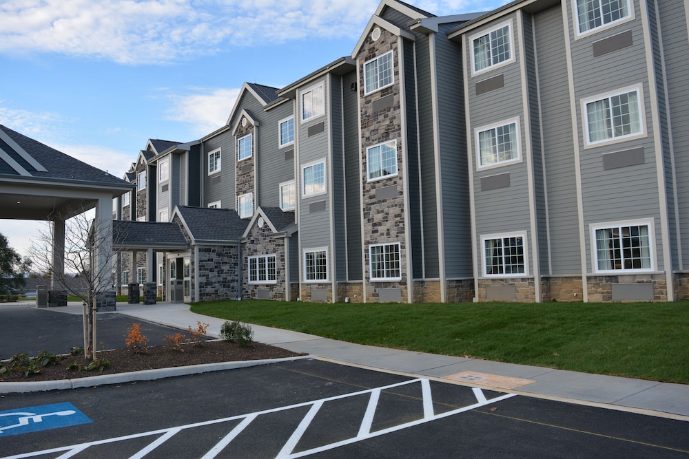 Microtel Inn And Suites By Wyndham Carlisle 55/60