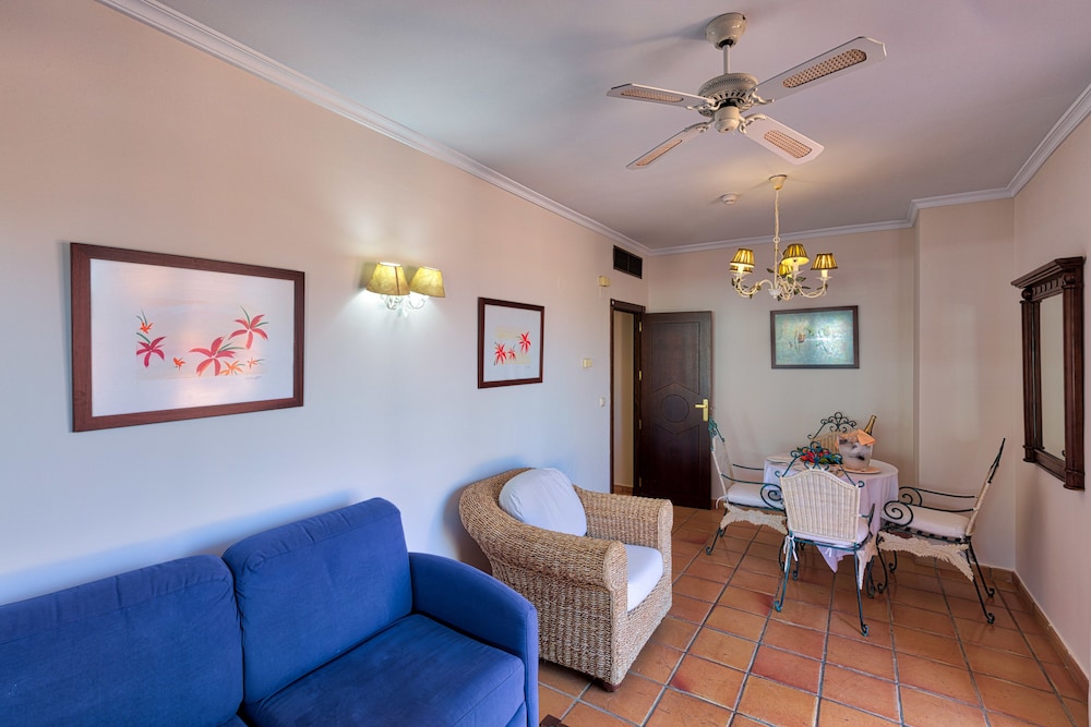 Hotel Ibersol Almunecar Beach and Spa 43/67