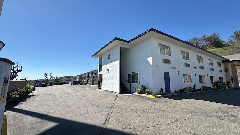 Travelodge by Wyndham Fairplex Pomona 6/57