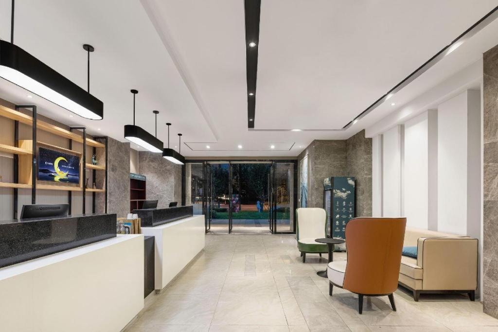 City Comfort Inn Deyang Shifang Yonghu Park 21/50