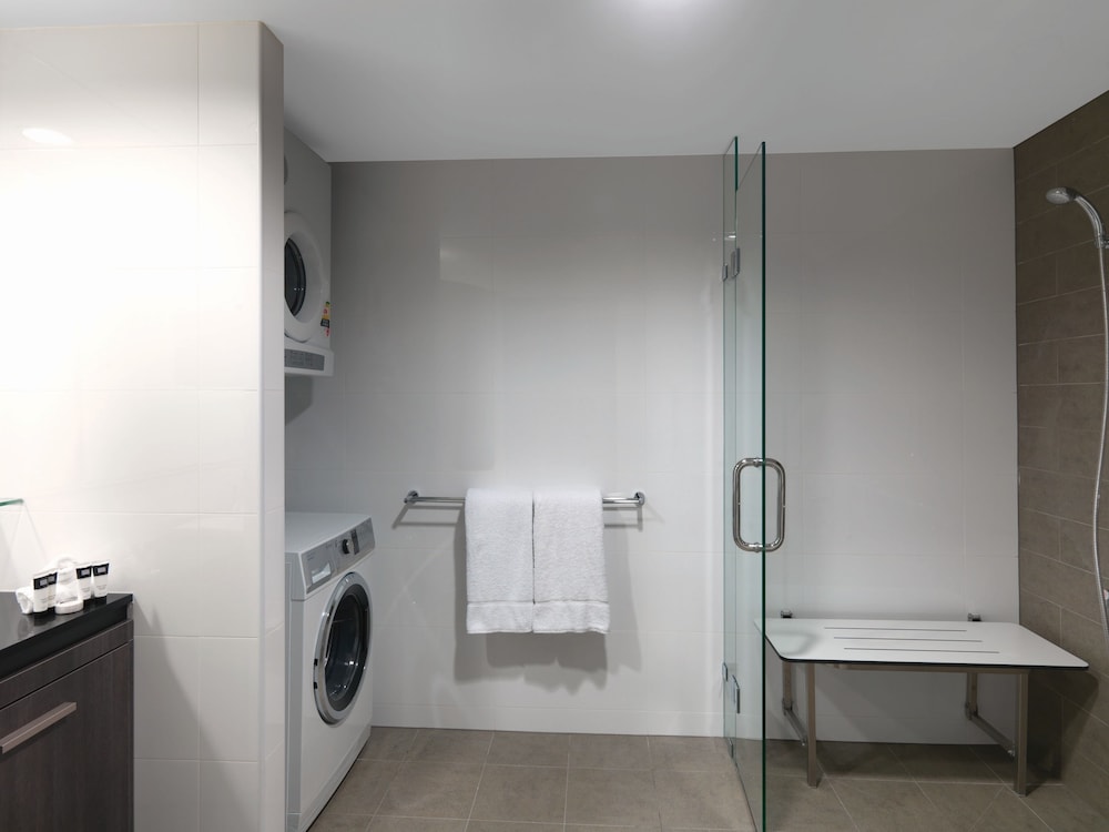 Adina Apartment Hotel Sydney Airport 8/27