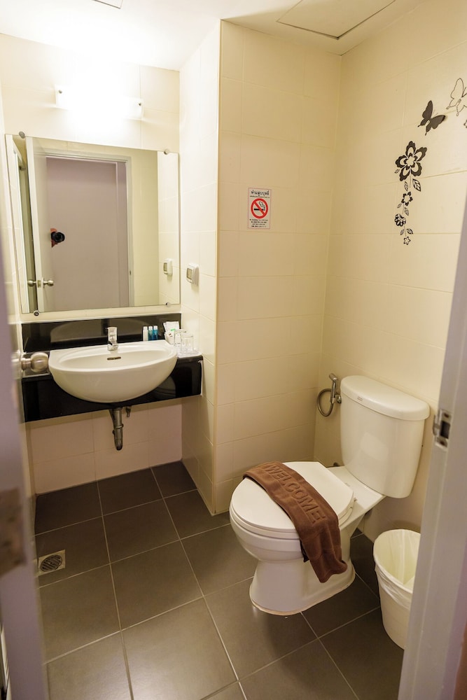 Promratchada Residence Spa 48/49