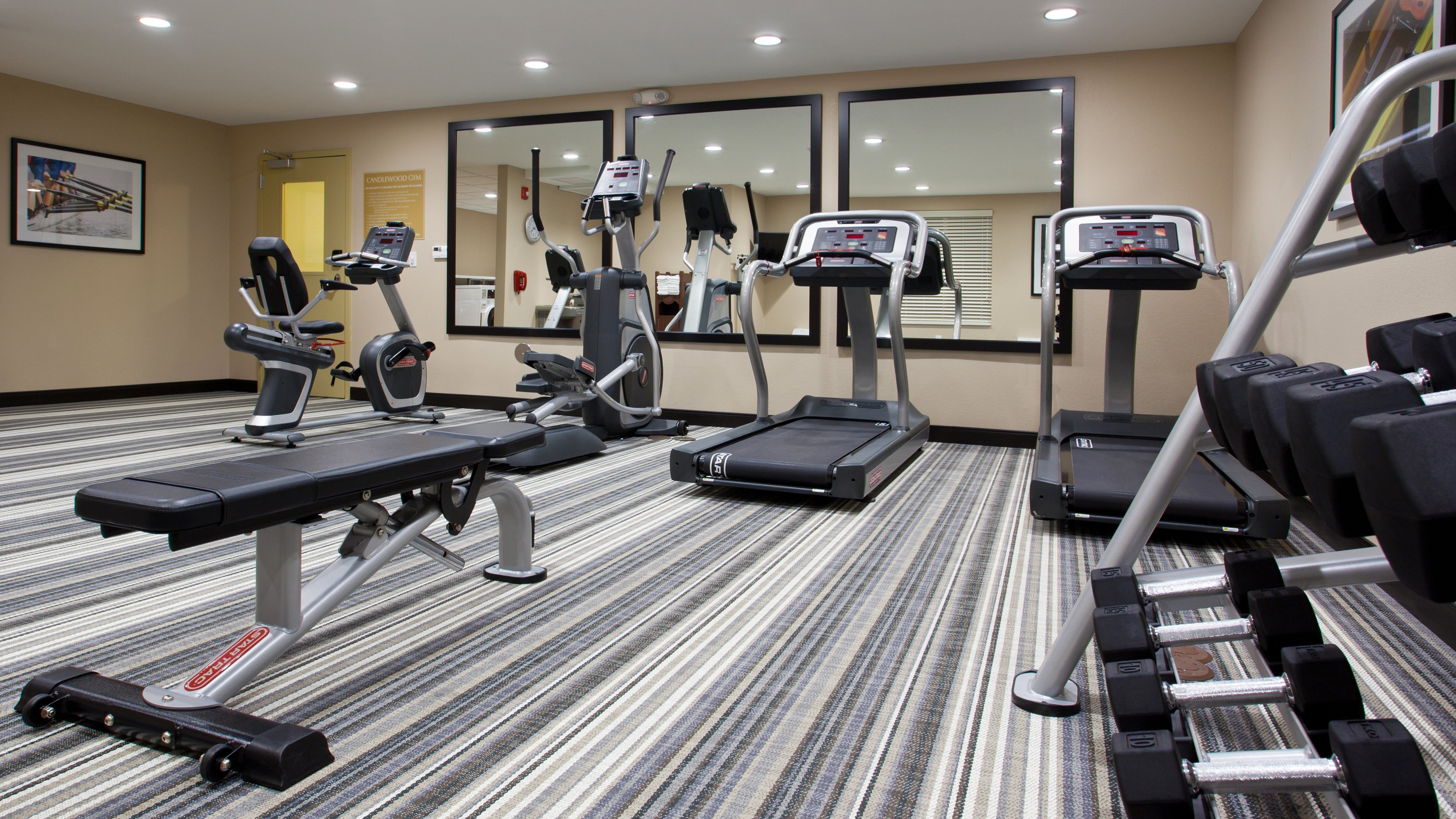 Candlewood Suites Carrollton 17/36