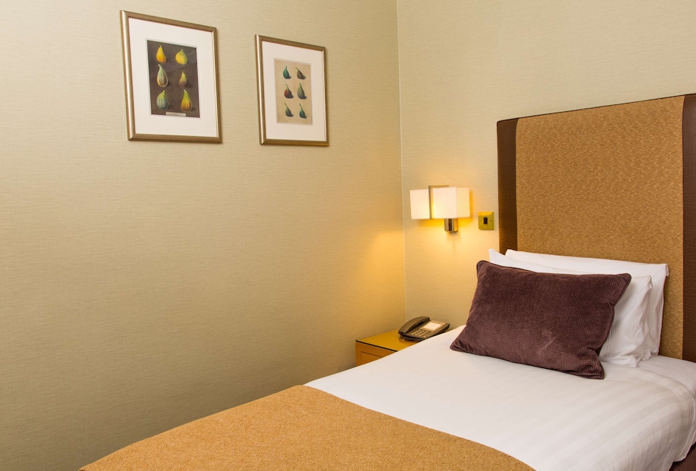 Keavil House Hotel 5/30