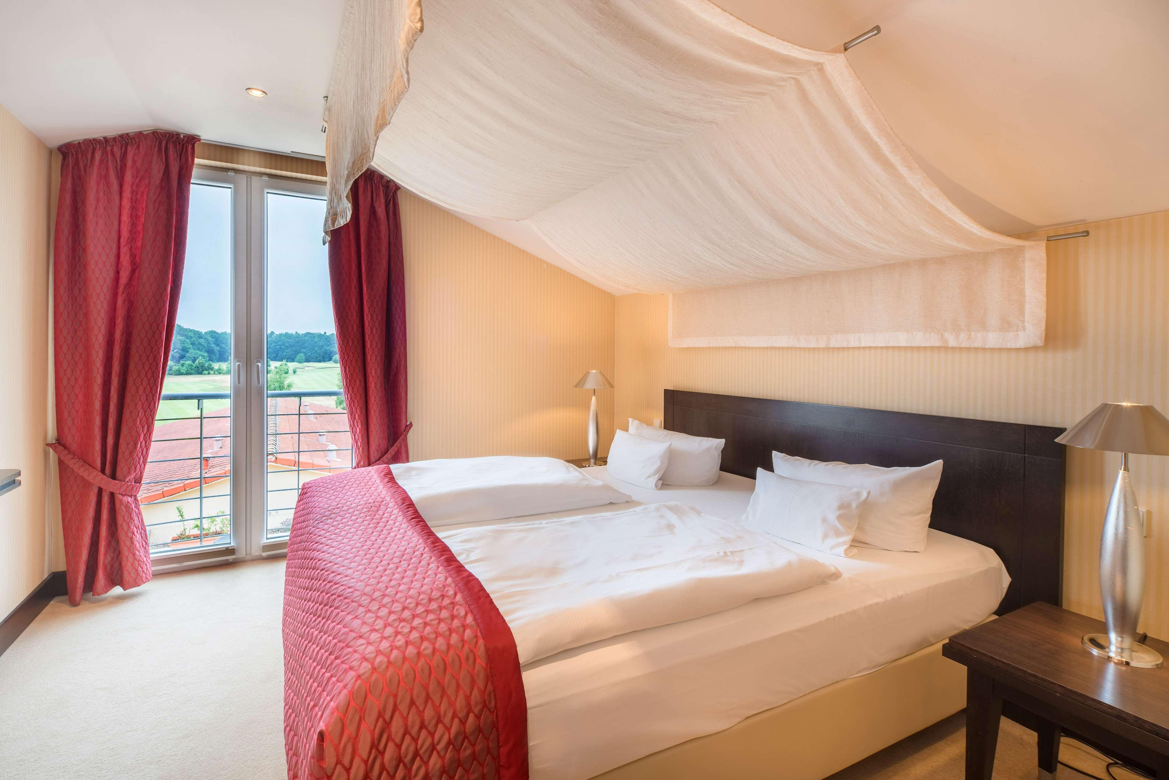 Roof Top, Suite, King Bed, 2 Bathrooms, Hot Tub, Terrace