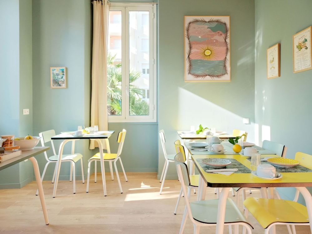 Hotel Lemon 30/50
