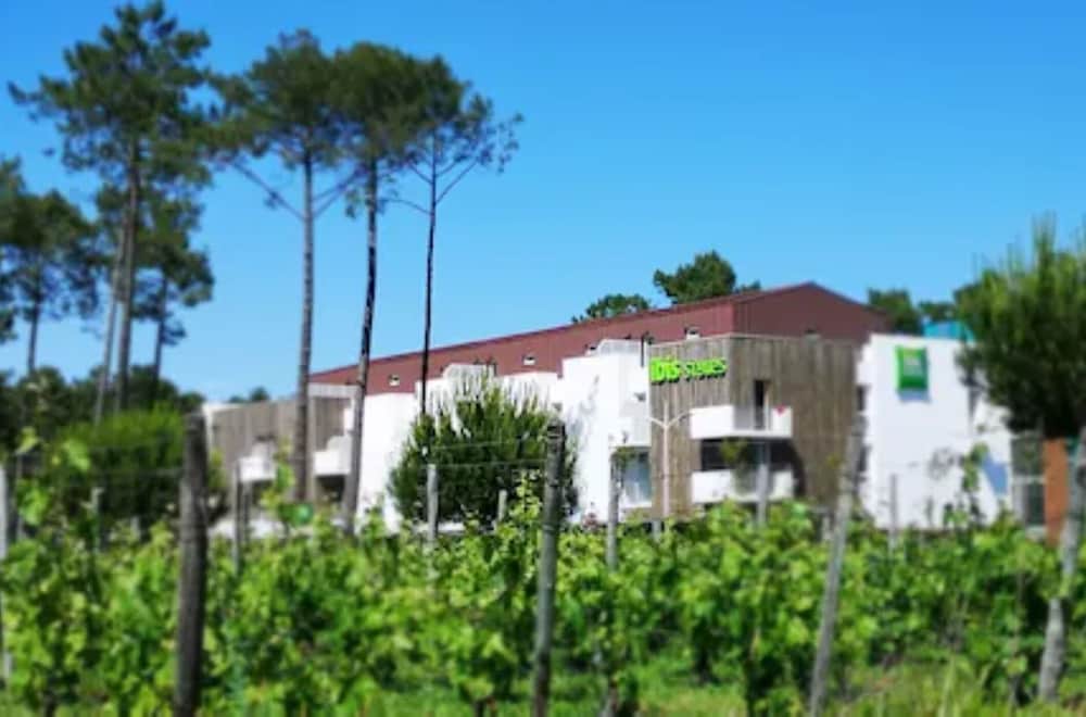 Ibis Styles Arcachon Gujan-Mestras 2/48