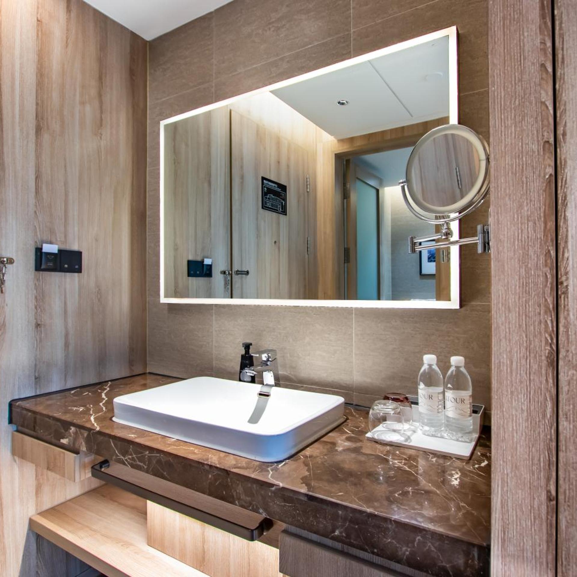 Atour Hotel - Xiaoshan People s Square 60/62