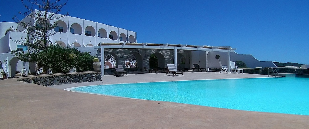 Cossyra Hotel 44/50