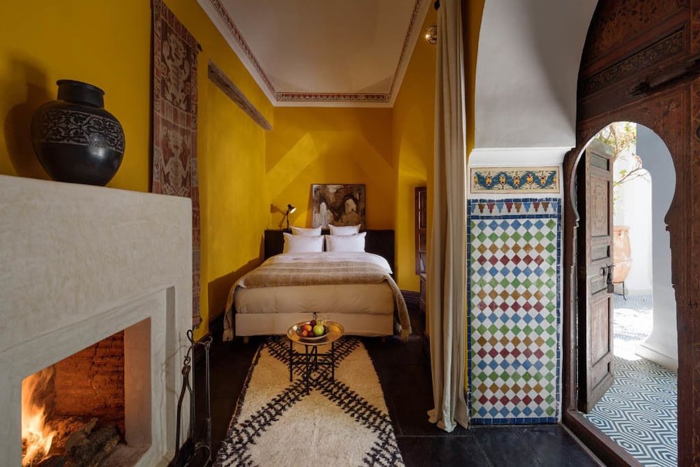 Riad Les Yeux Bleus 30/75