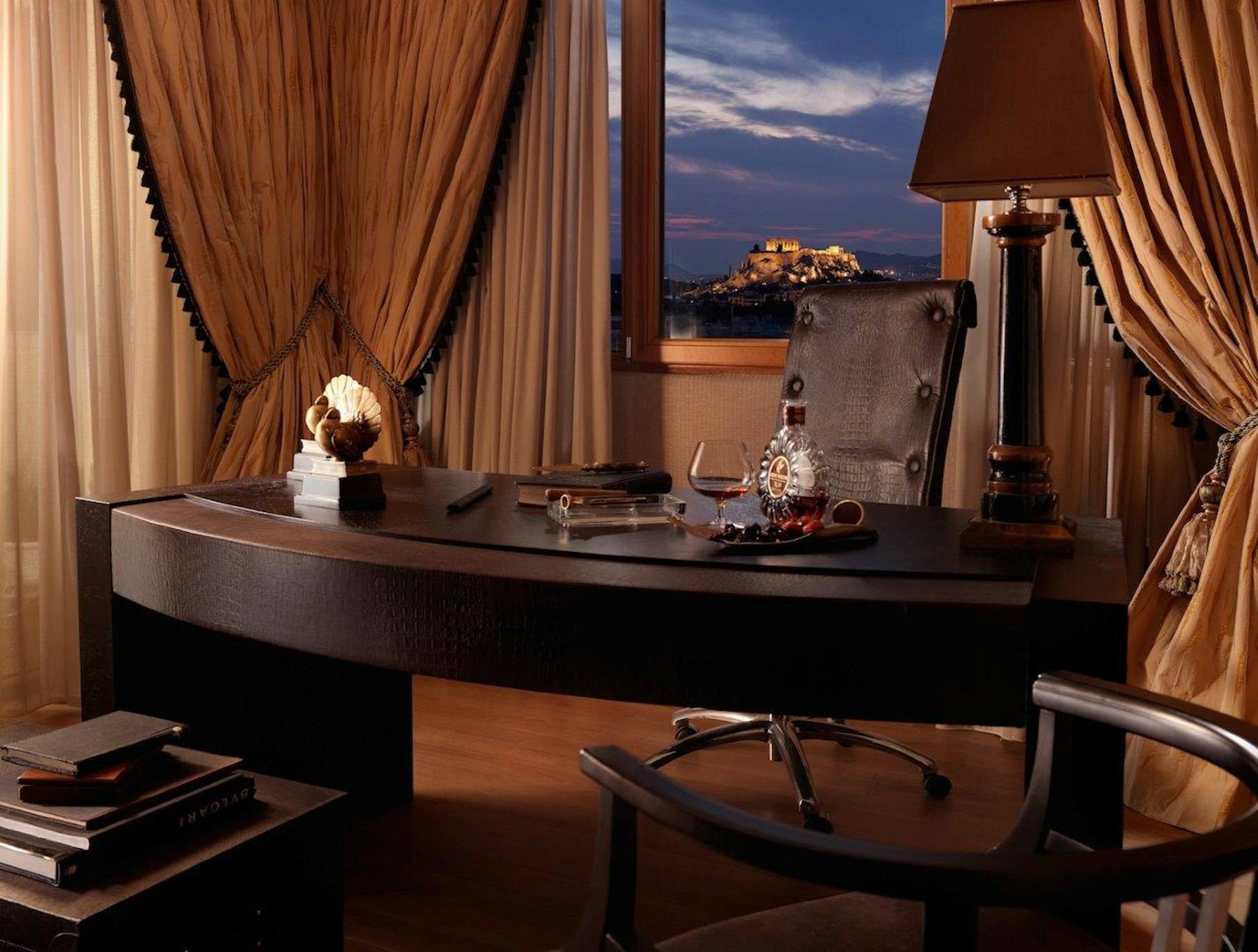 Divani Caravel Hotel 13/87