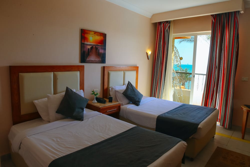 Retal View El Sokhna Hotel & Resort 11/50