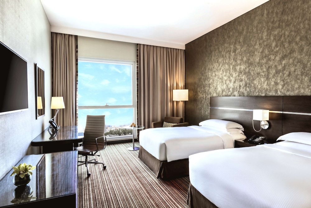 Hyatt Regency Oryx Doha 10/79