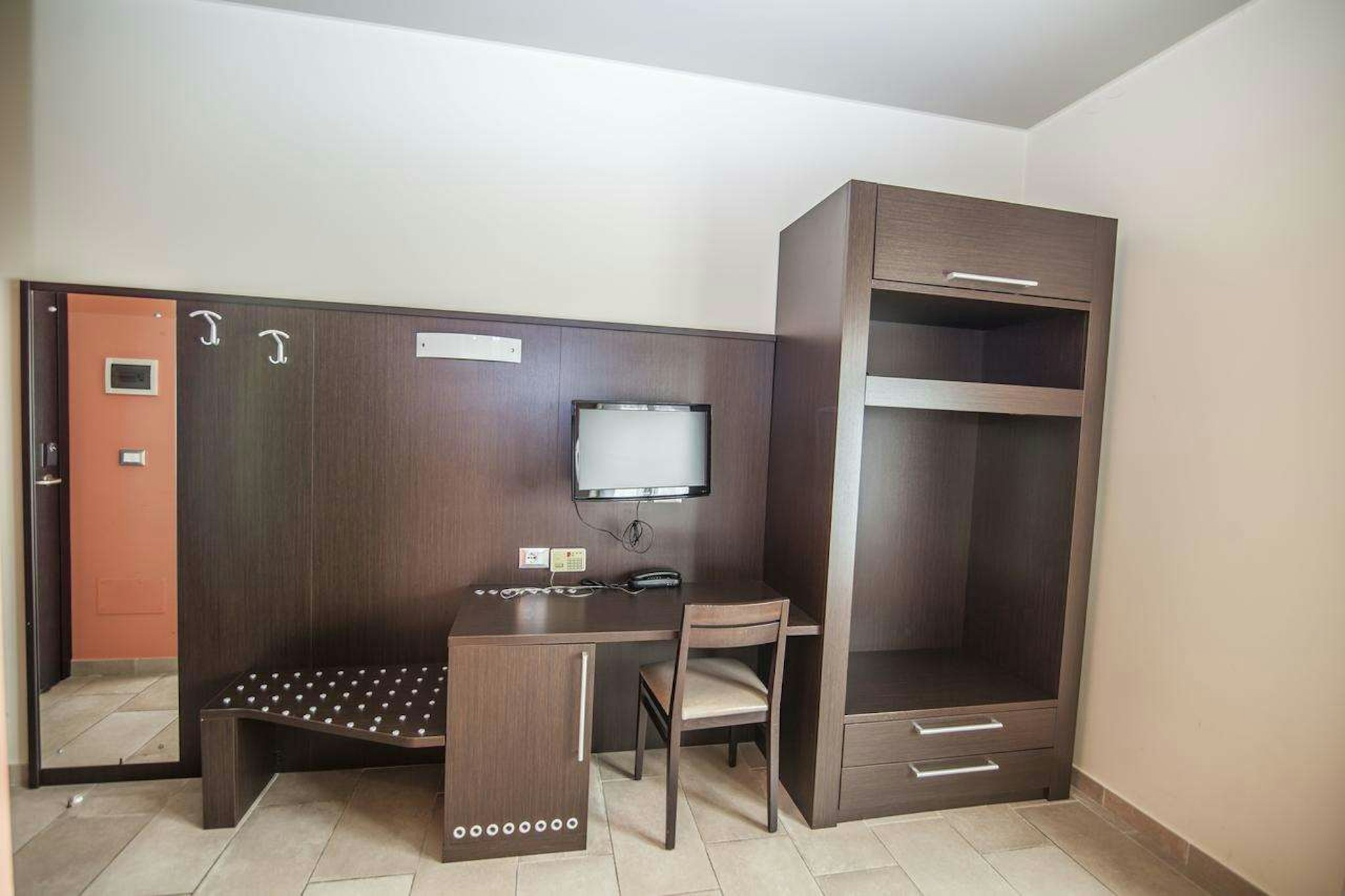 HOTEL PORTA RIVERA 28/39