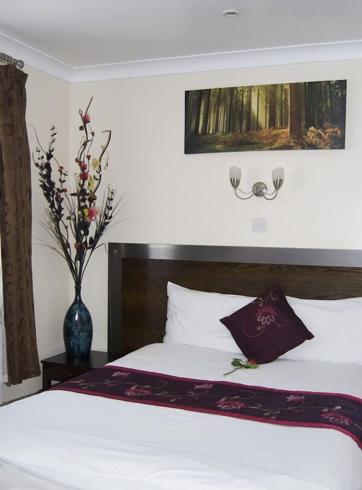 Villaggio Hotel & Restaurant 11/36