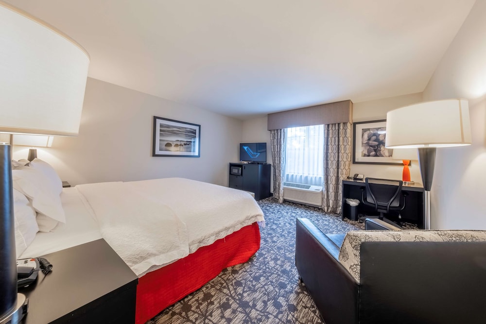 Hampton Inn And Suites Dupont 20/46