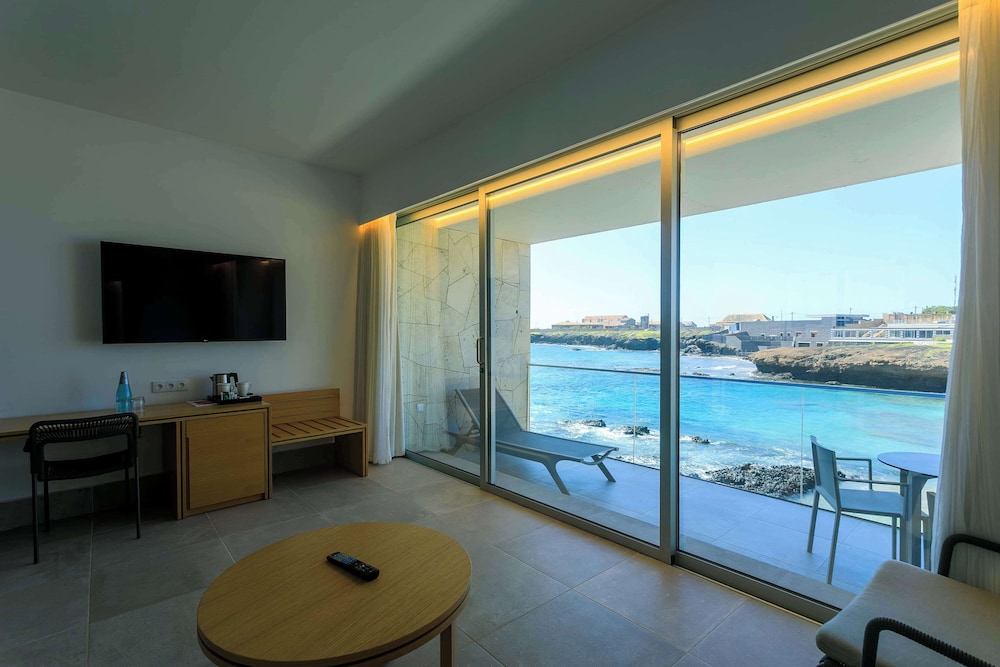 Barcelo Praia Cape Verde 33/50