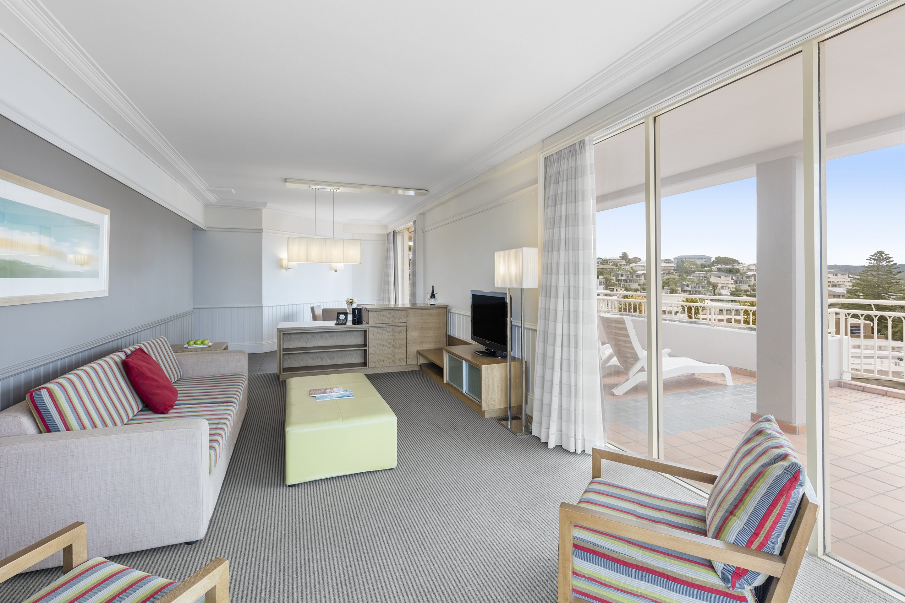 Crowne Plaza Terrigal 57/75