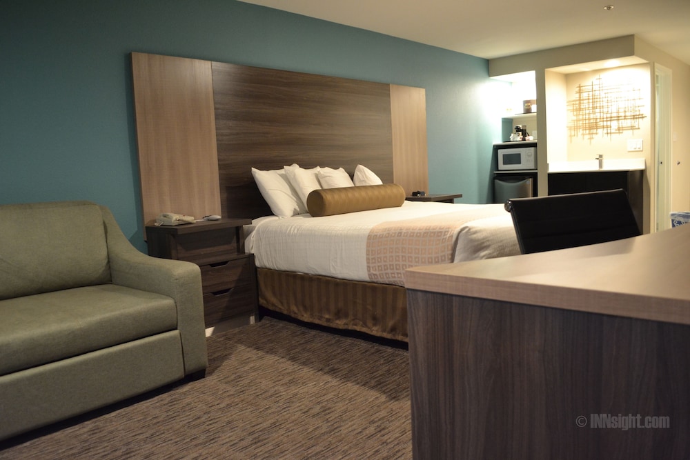 Yosemite Southgate Hotel & Suites 20/59