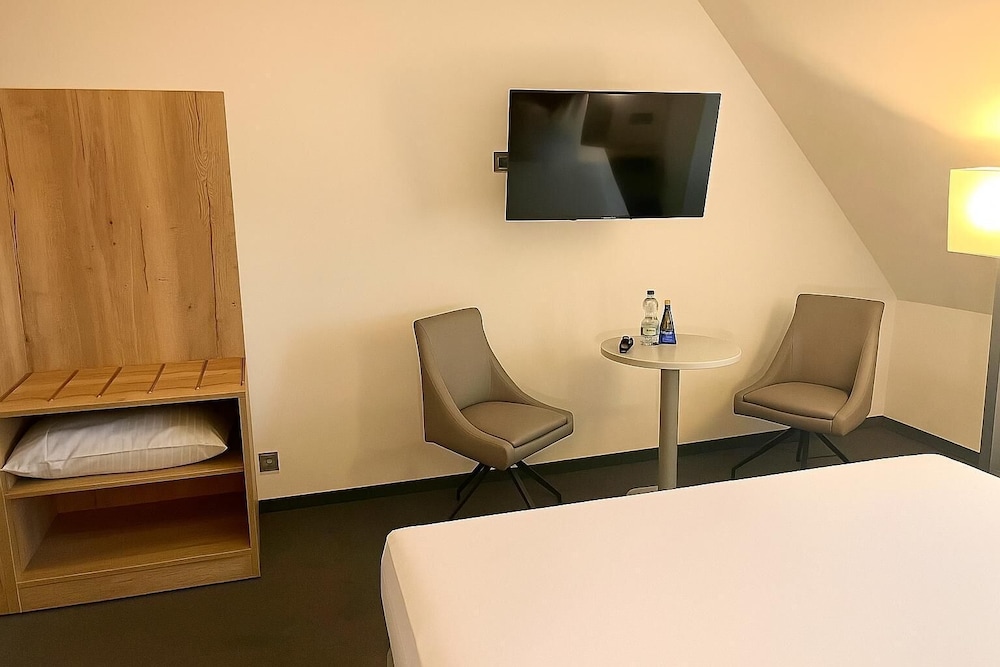 Hotel Deutsches Haus 29/36