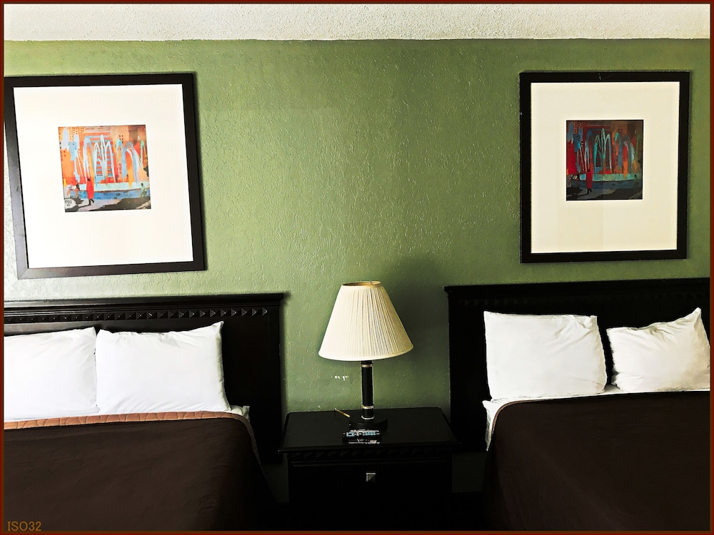 Stay Inn and Suites 61/76