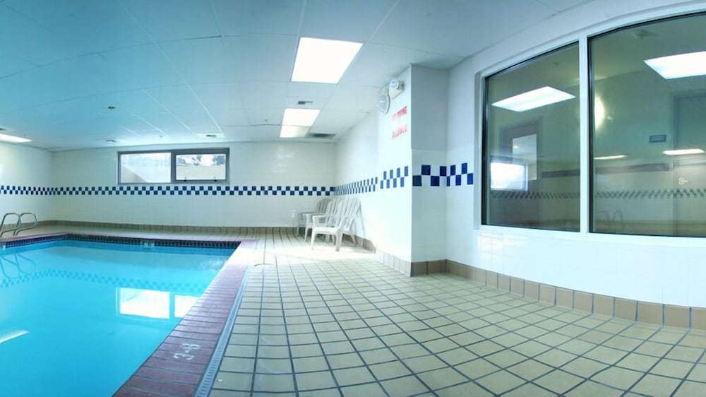 Ramada By Wyndham Seatac Airport 19/35