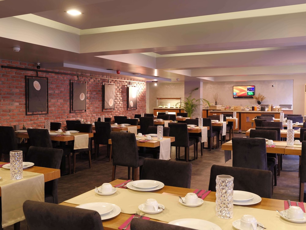 Sennacity Hotel 57/70