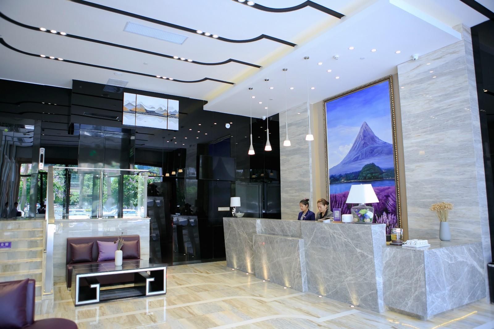 Shenzhen Qianhai Times City Branch of Lavande Hotel 12/88