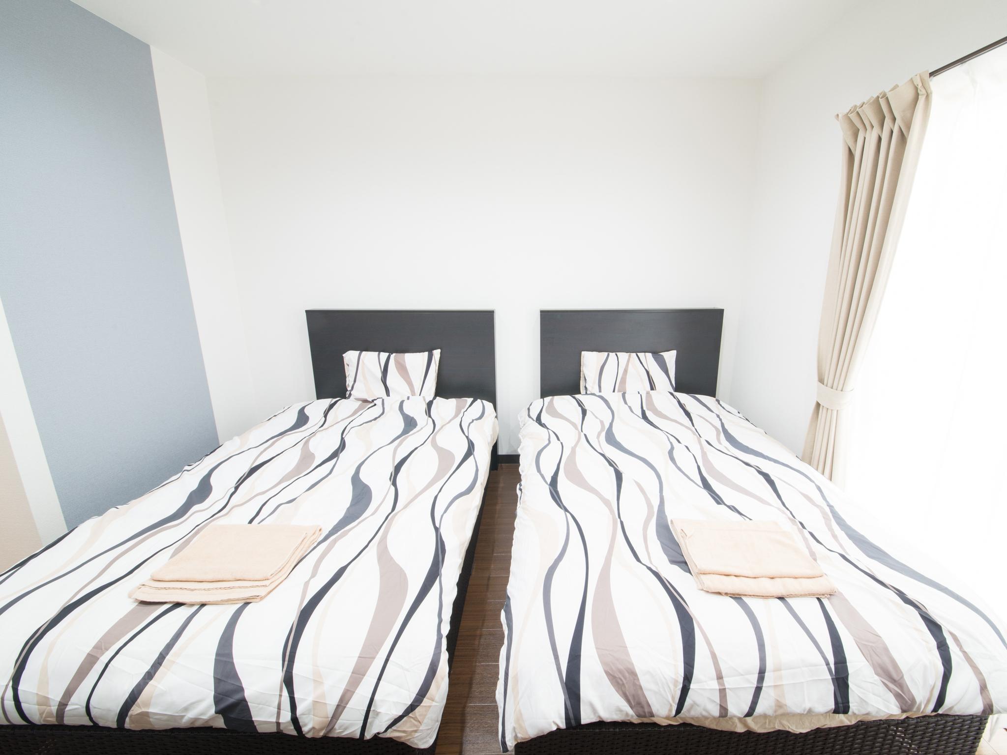 Semi Room, 2 Semi Double Beds